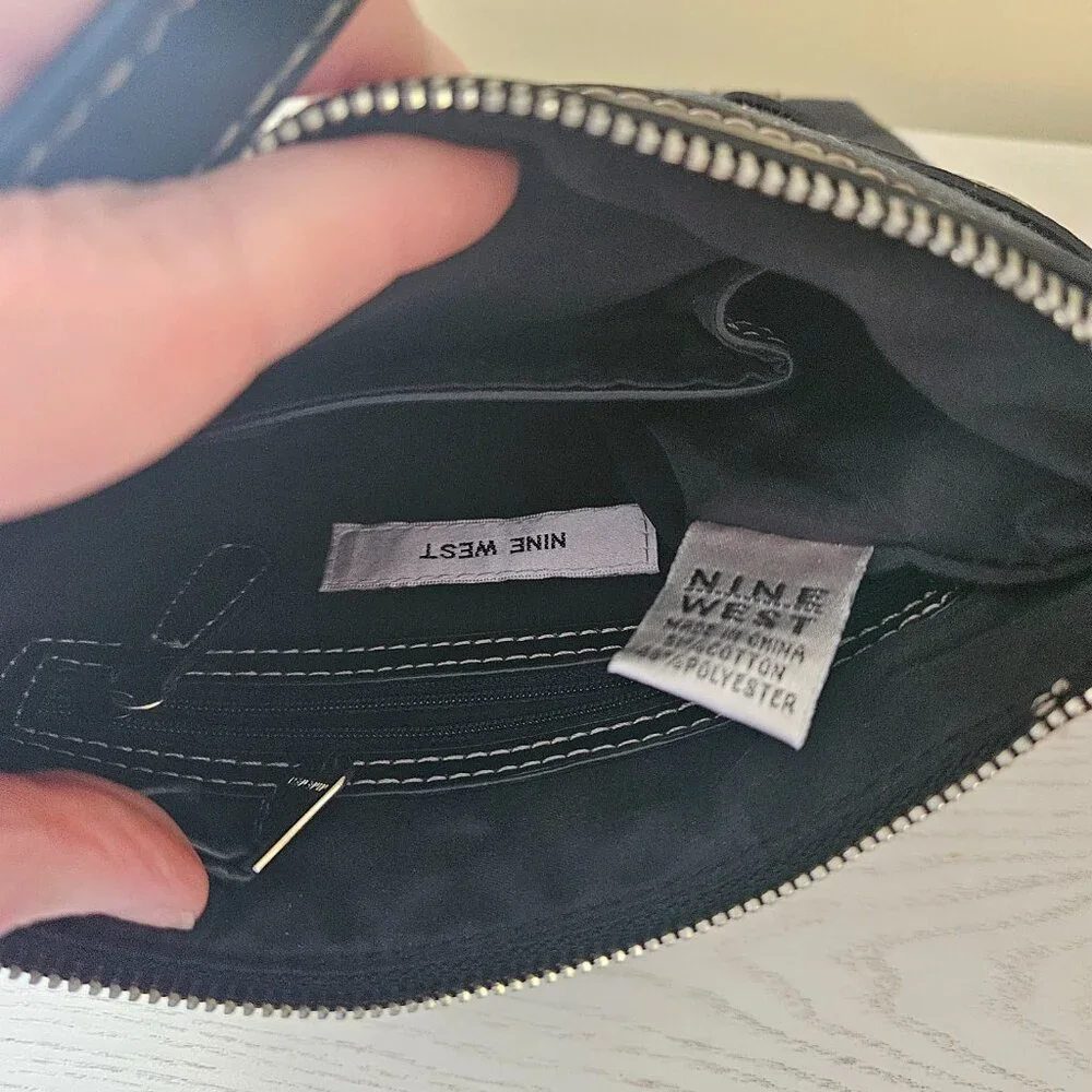 Nine West Black Geometric Crossbody Bag Adjustable Strap Multi Pocket Purse